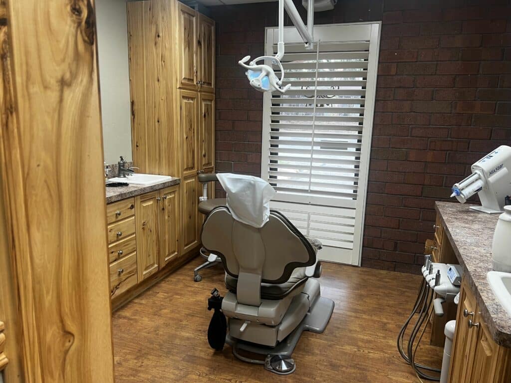 Treatment room at Laurence Palmer, DDS